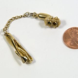 Hickok Red-green tie chain pin and alligator clip with rhinestones