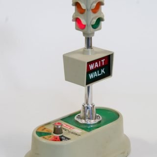 Buddy L 4-way 3-light battery operated signal – 1967
