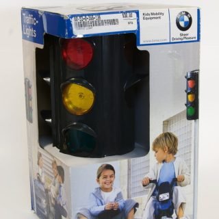 BMW battery operated toy traffic signal