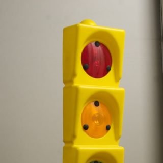 Little Tikes Power Wheels plastic signal with standard sequence and “christmas tree” sequence mode