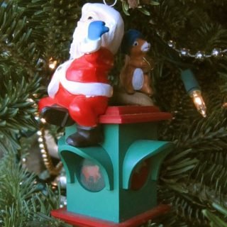Hallmark 1984 "City Lights" Lighted Ornament