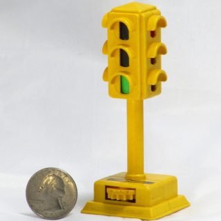 Gama traffic light with manual rotation wheel, made in West Germany