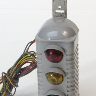 Barton rear window car accessory in grey