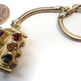 Die cast metal 4-way traffic light keychain with rhinestone lenses