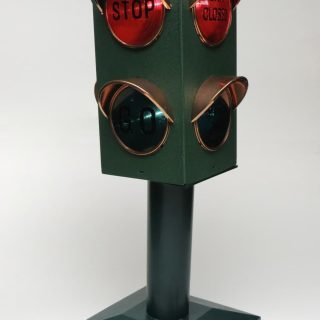 Stop/Closed, Go/Open bar-pub lamp with individual switches