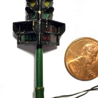 Traffic light and pedestrian signal combo from Japan