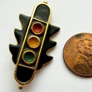 Lithuanian traffic light pin