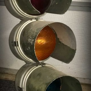 GE Streamline 8-inch traffic light, manufactured 1952-1957 GE Streamline 8-inch traffic light, manufactured 1952-1957