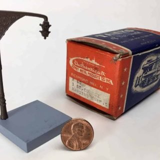 Authenticast Comet Metal Products R60 1 St Corner Hanging Traffic Light