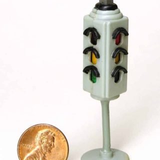 Siku Model V Series 4-way Plastic Traffic Signal