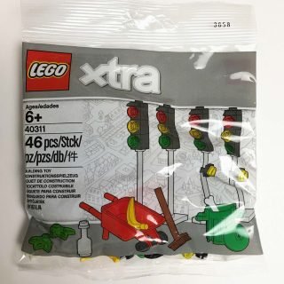 LEGO xtra 46-piece Pack with Four Traffic Signals